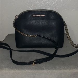 Michael Kors Jetset Dome Crossbody